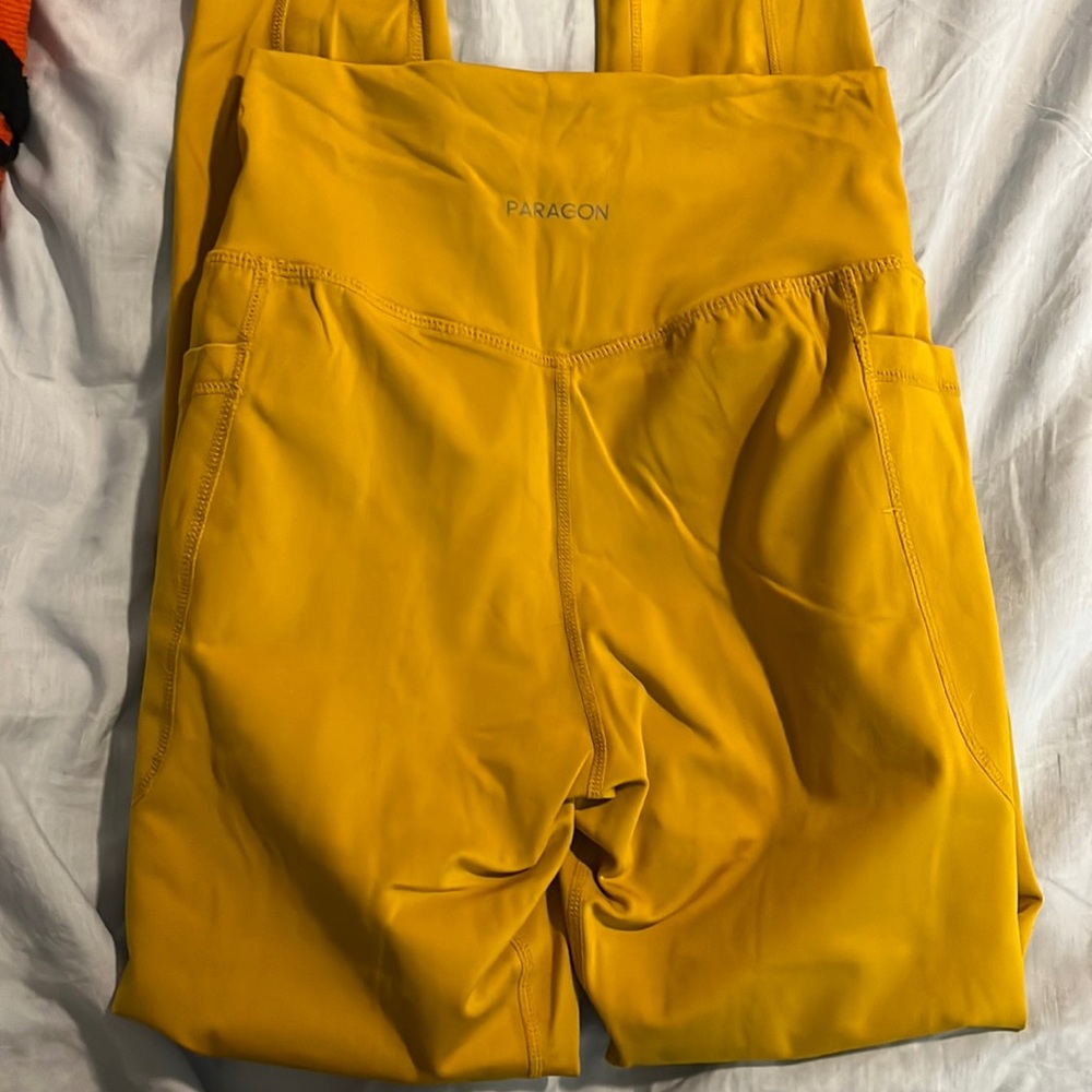 Paragon pocket legging